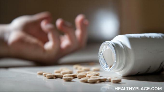 Предозирането с опиати е сериозно и животозастрашаващо. Научете симптомите за предозиране с опиоиди и лечение на предозиране с опиоиди на HealthyPlace. 