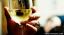 Как пиенето на алкохол влияе върху медикаменти с биполярна депресия