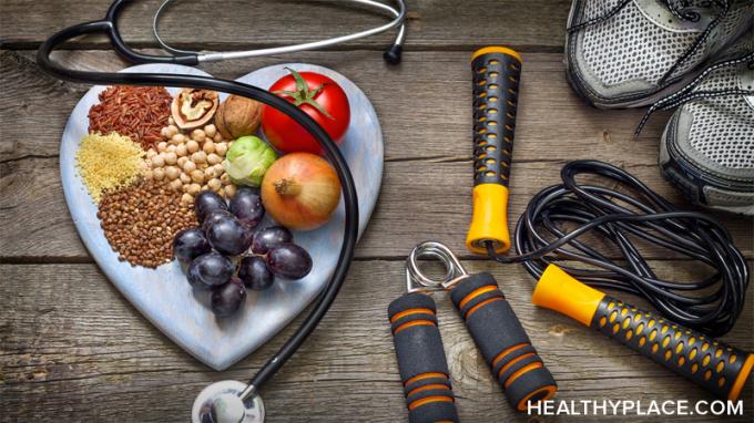 Храненето, какво ядете, може да повлияе на психичното ви здраве. Вземете 3 лесни за изпълнение съвети за хранене за вашето психично здраве на HealthyPlace.