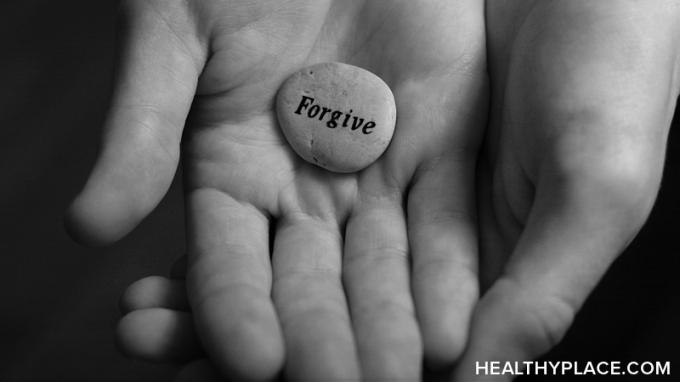 Прошката, макар и добра за психичното ви здраве, не е лесно. И така, как да простите? Научете 3 начина да простите в HealthyPlace.
