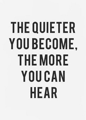 За да намалите безпокойството е важно да млъкнете и да слушате с тих ум. Когато тревожността е толкова силна и средна, как можем да млъкнем и да слушаме с тих ум? 