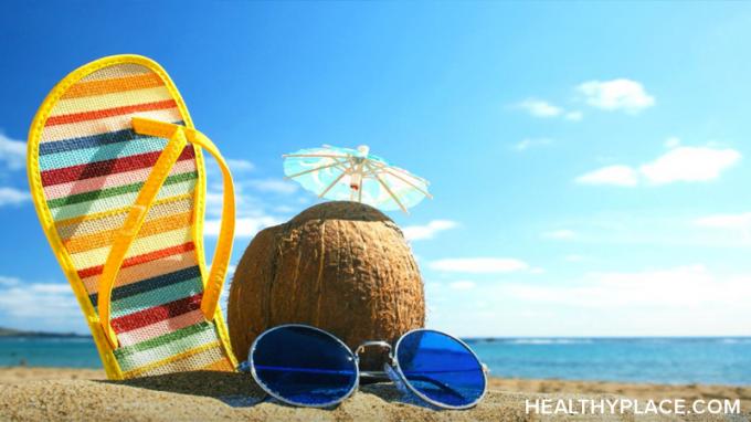 Кой казва, че лятото трябва да е без стрес? Ако сте стресирани, ето 3 полезни съвета за намаляване на стреса това лято. Прочетете ги на HealthyPlace.