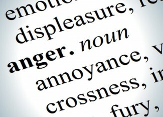 Как се справяте с биполярното разстройство и гнева или яростите, които често го съпътстват? Научете се да се справяте с биполярно разстройство и гняв, като следвате тези съвети. 