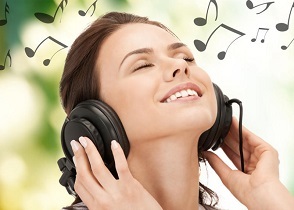 Настройката на музика може да намали безпокойството. Музиката влияе положително на мозъка, за да намали безпокойството. Научете защо и как музиката намалява тревожността. Прочети това.